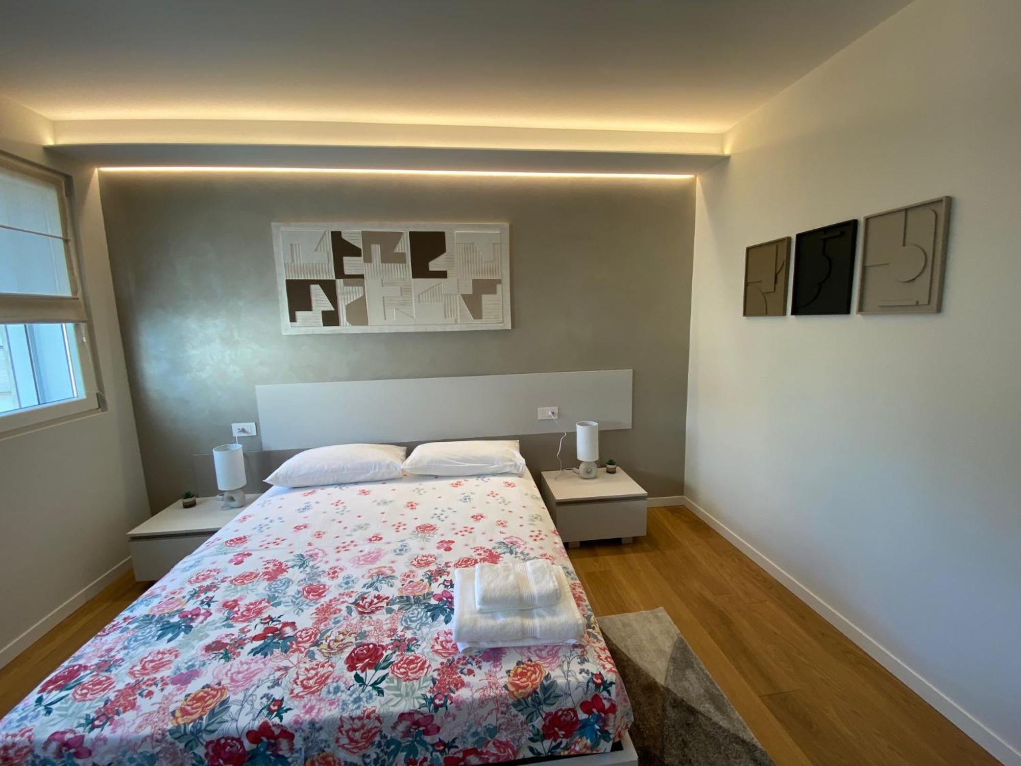 Hz+ Costantini Apartamento Pordenone Exterior foto