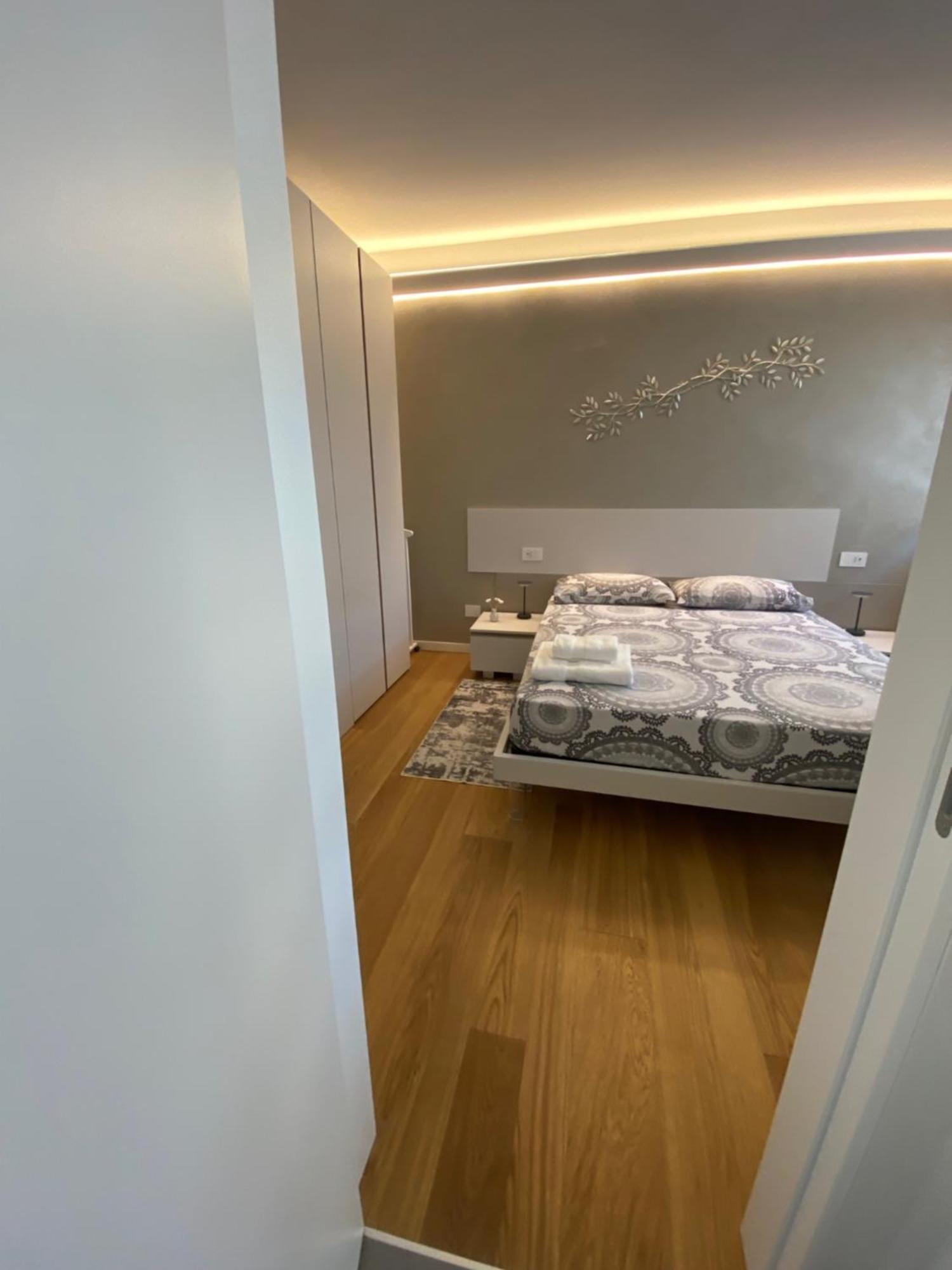 Hz+ Costantini Apartamento Pordenone Exterior foto