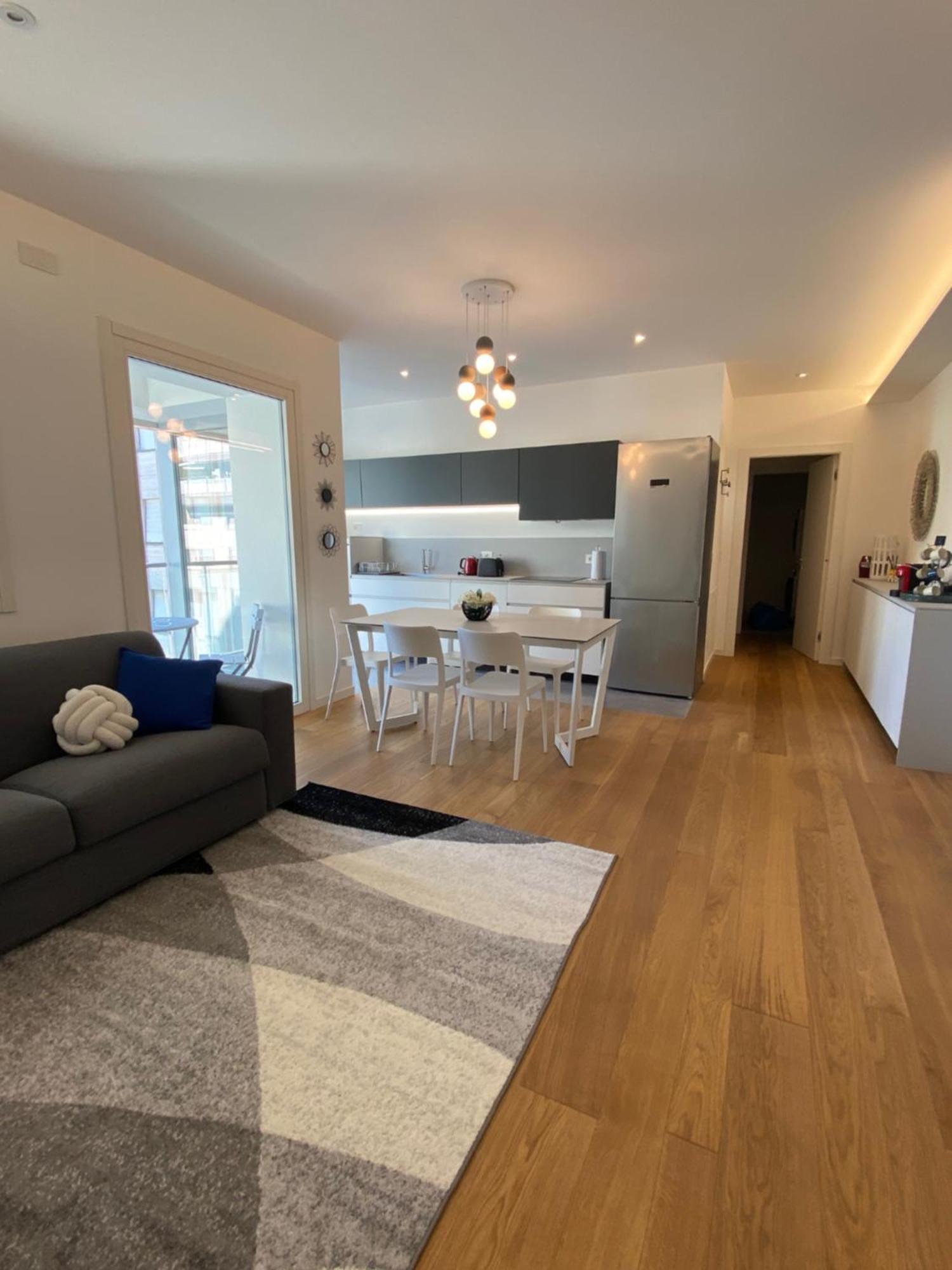 Hz+ Costantini Apartamento Pordenone Exterior foto